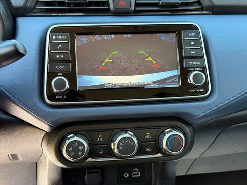 Used 2024 Nissan Versa SV FWD image 18