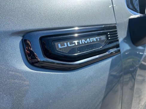 Used 2025 GMC Sierra 1500 Denali Ultimate AWD/4WD image 32