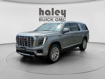 New 2026 GMC Yukon XL Denali w/ Sun & Power Step Package