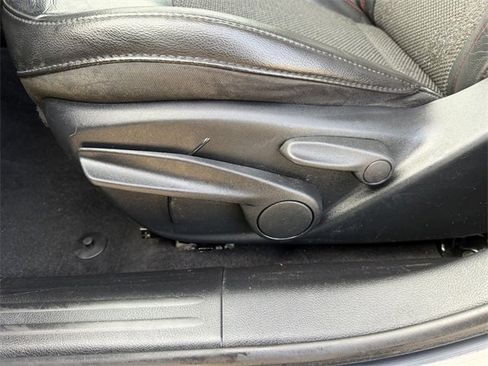 Used 2018 Jeep Compass Trailhawk w/ Cold Weather Group image 20