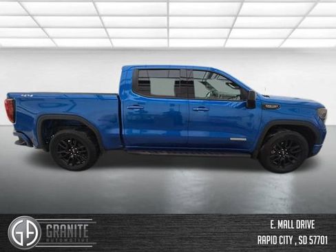 Used 2022 GMC Sierra 1500 Elevation AWD/4WD image 7