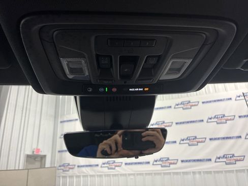Used 2024 Chevrolet Silverado 2500 High Country w/ High Country Premium Package AWD/4WD image 48