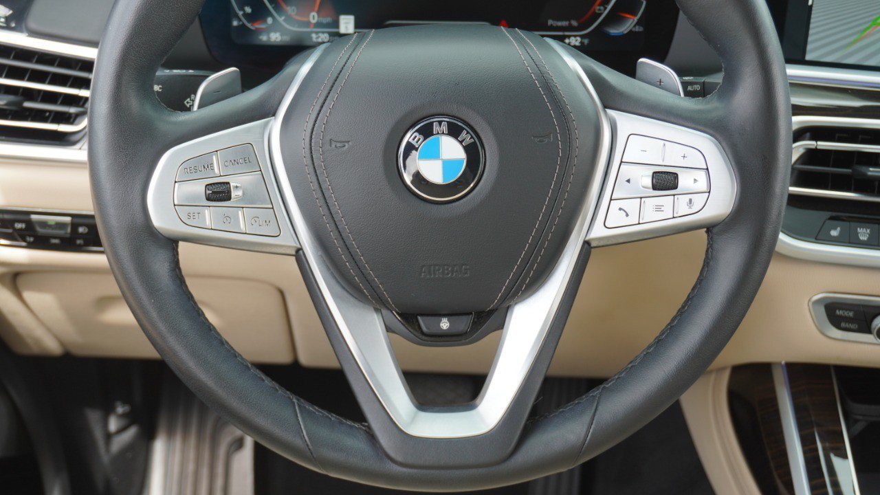 Used 2021 BMW X7 xDrive40i w/ Executive Package AWD/4WD image 31