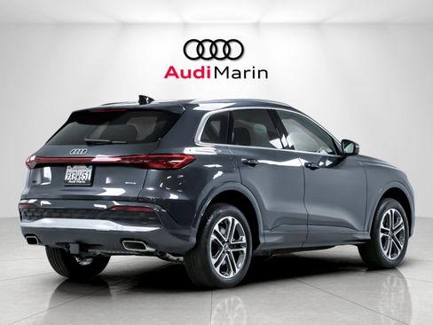 Used 2025 Audi Q5 Premium w/ Convenience Package AWD/4WD image 5