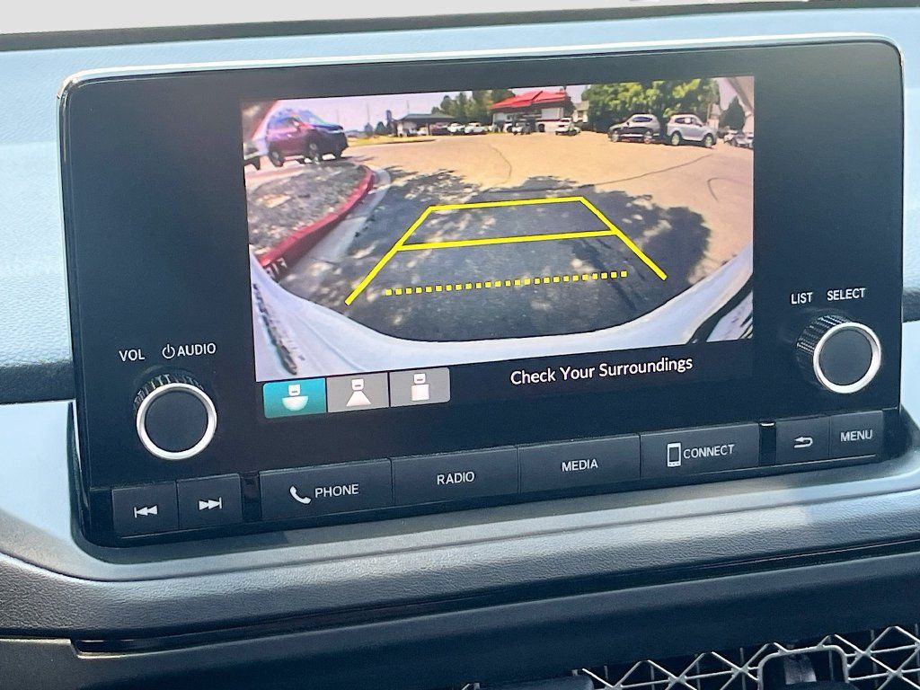 Used 2025 Honda Accord LX image 12