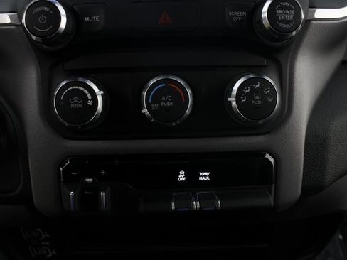 Used 2024 RAM 2500 Big Horn w/ Bed Utility Group image 6