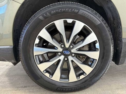 Used 2017 Subaru Outback 3.6R Limited image 19