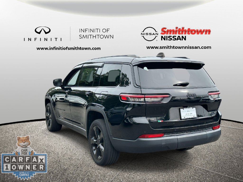 Used 2023 Jeep Grand Cherokee L Limited w/ Black Appearance Package AWD/4WD image 10