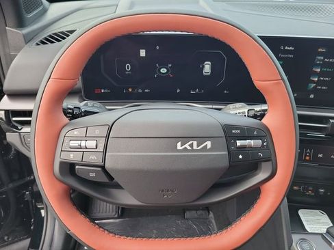 New 2026 Kia Sportage SX image 16