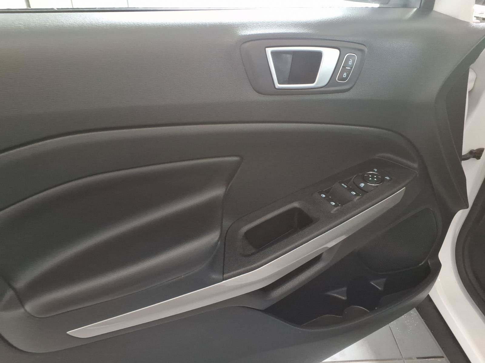 Used 2022 Ford EcoSport Titanium AWD/4WD image 13
