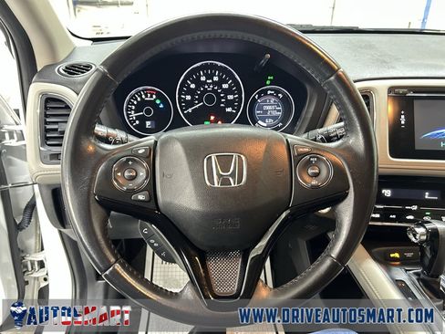 Used 2018 Honda HR-V EX-L image 16
