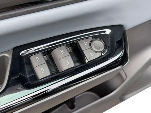 Used 2024 Honda Prologue Touring image 16