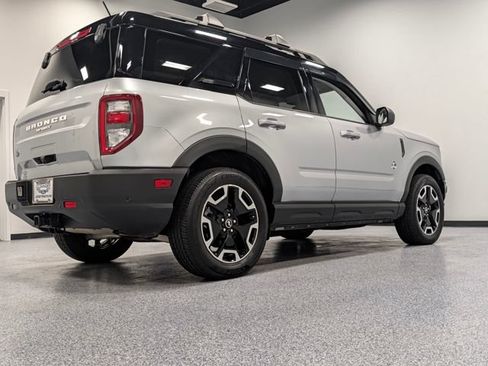 Used 2022 Ford Bronco Sport Outer Banks w/ Tech Package AWD/4WD image 8