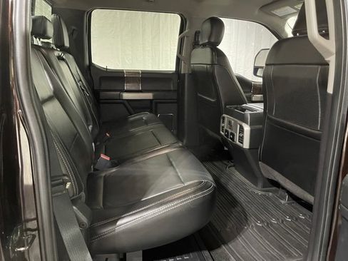 Used 2018 Ford F250 Lariat image 26