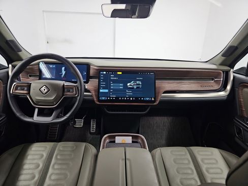 Used 2023 Rivian R1S Adventure image 27