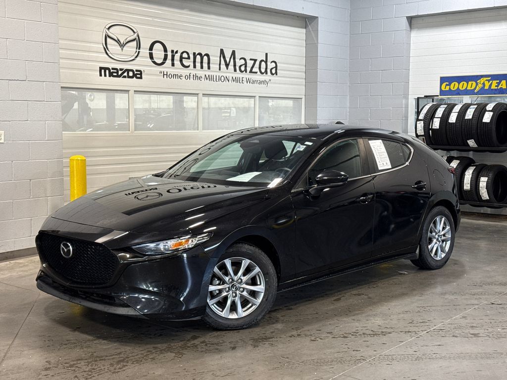Certified 2025 MAZDA MAZDA3 s FWD image 1