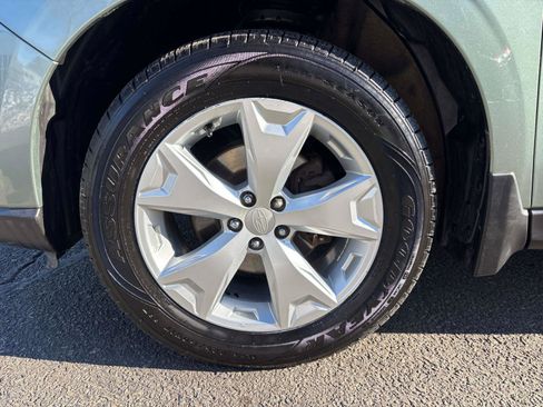 Used 2014 Subaru Forester 2.5i Premium image 4