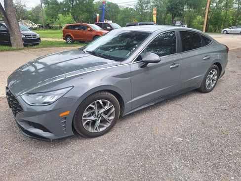 Used 2023 Hyundai Sonata SEL FWD image 2