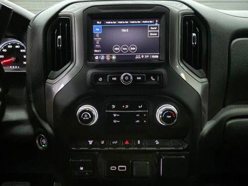 Used 2024 GMC Sierra 2500 Pro AWD/4WD image 27