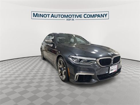 Used 2018 BMW M550i xDrive image 2
