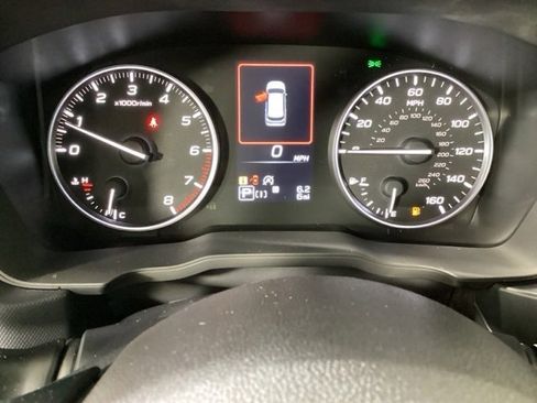 Used 2025 Subaru Forester Premium image 29