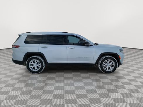 Used 2022 Jeep Grand Cherokee L Limited image 9