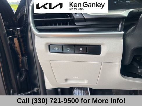 Certified 2023 Kia Telluride S FWD image 30