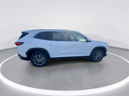 New 2026 Buick Enclave Preferred image 9