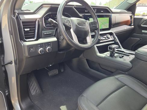 Used 2024 GMC Sierra 1500 Denali w/ Technology Package AWD/4WD image 24