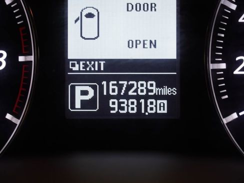 Used 2015 INFINITI QX70 AWD w/ Premium Package image 5