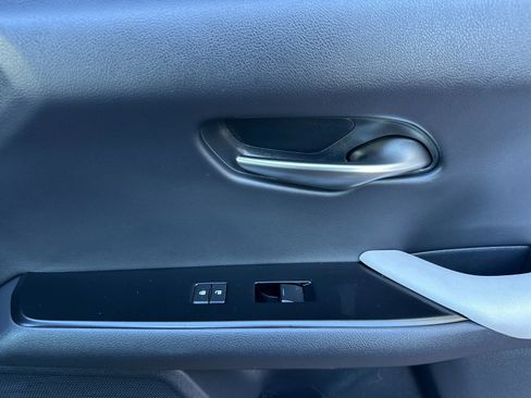 Used 2021 Lexus UX 250h image 19