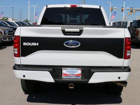 Used 2017 Ford F150 XLT w/ Equipment Group 302A Luxury AWD/4WD image 6