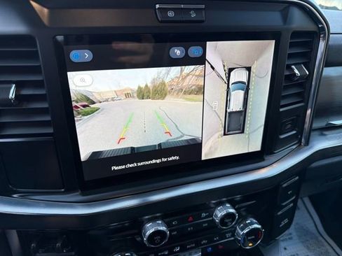 Used 2025 Ford F350 Lariat w/ FX4 Off-Road Package image 23