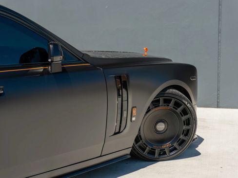 Used 2026 Rolls-Royce Phantom Sedan RWD image 48