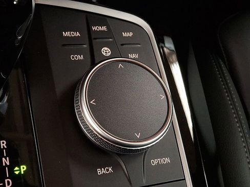 Used 2025 BMW X4 xDrive30i image 23