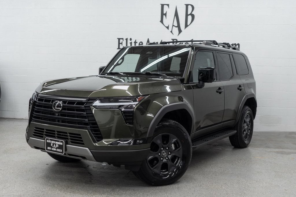 Used 2024 Lexus GX 550 AWD/4WD image 1