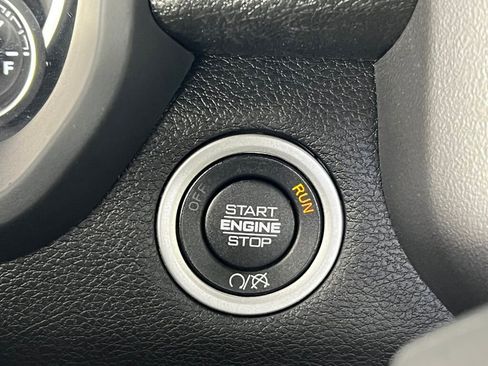 New 2024 RAM 2500 Big Horn image 33