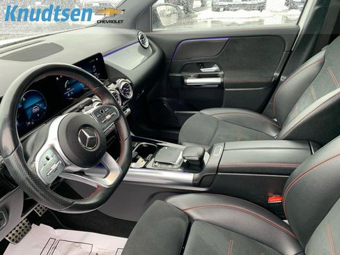 Used 2022 Mercedes-Benz GLA 250 4MATIC image 19