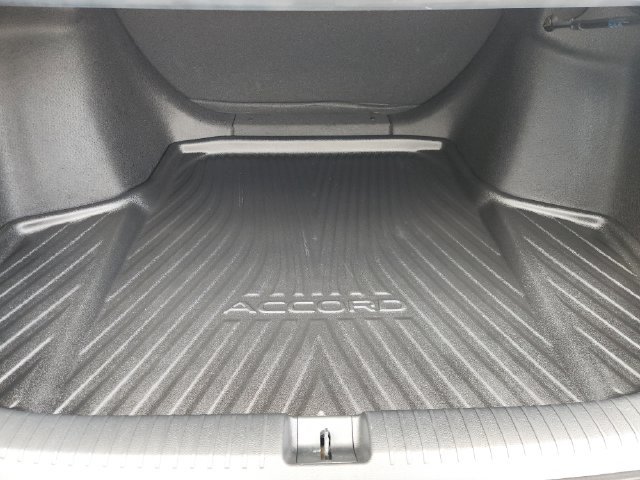 Used 2025 Honda Accord LX image 27