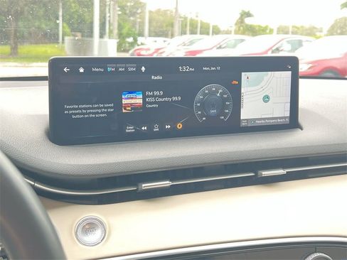 Used 2023 Genesis GV70 2.5T w/ Select Package image 15