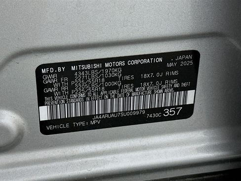 Used 2025 Mitsubishi Outlander Sport LE AWD/4WD image 12