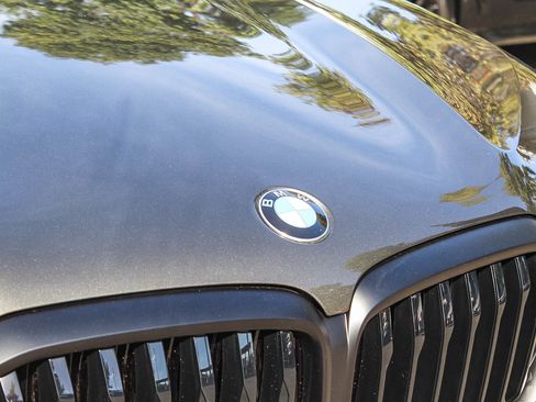 New 2026 BMW X5 sDrive40i w/ M Sport Package image 9