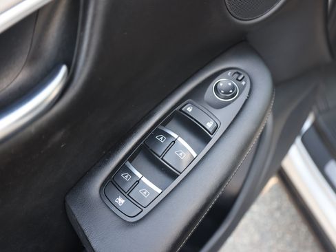 Used 2021 INFINITI QX50 Pure FWD image 16