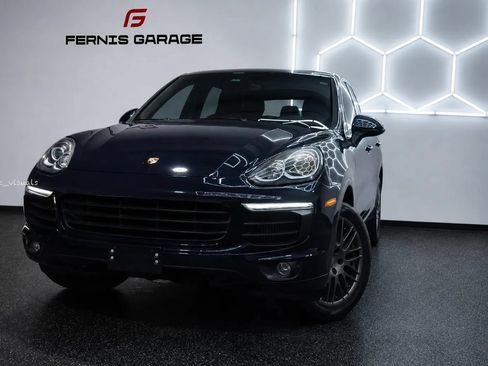 Used 2015 Porsche Cayenne S AWD/4WD image 1
