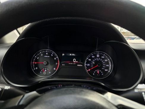 Certified 2024 Kia Forte LXS image 27