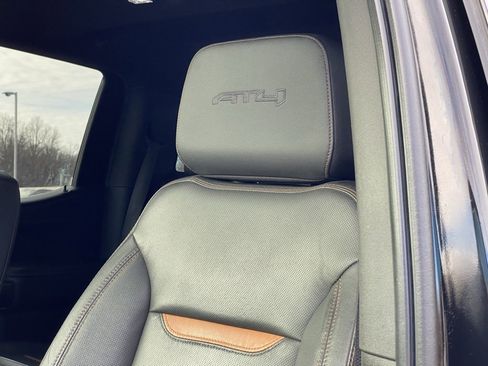 Used 2021 GMC Sierra 1500 AT4 w/ AT4 Premium Package image 22