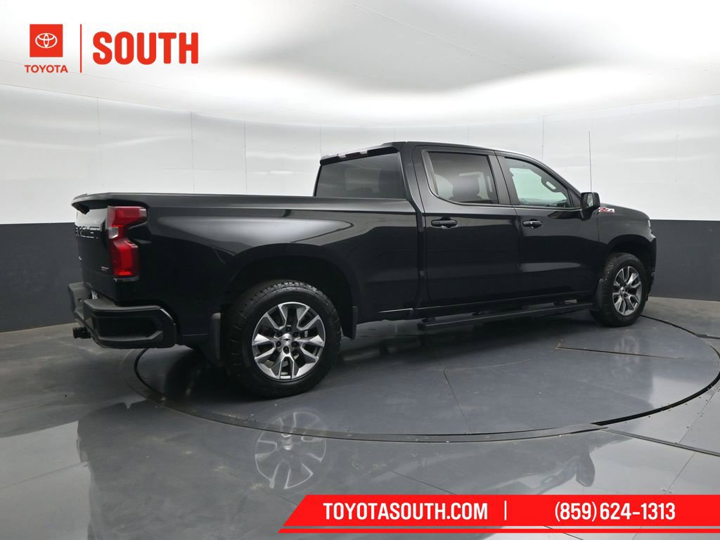 Used 2021 Chevrolet Silverado 1500 RST w/ Z71 Off-Road Package AWD/4WD image 2