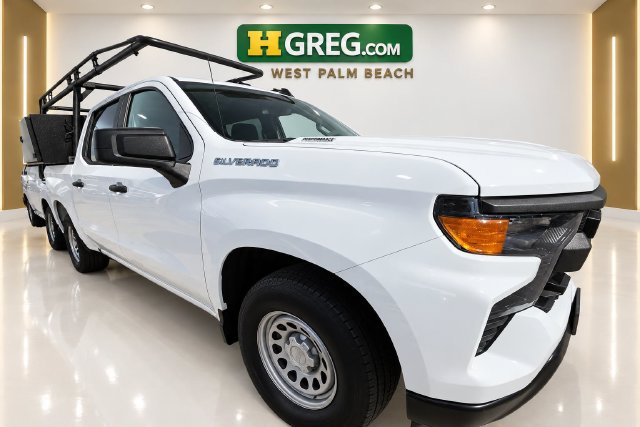 Used 2024 Chevrolet Silverado 1500 W/T w/ WT Value Package AWD/4WD image 4