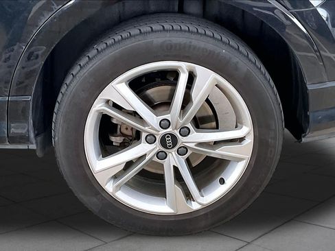 Used 2024 Audi Q3 2.0T Premium AWD/4WD image 10