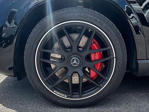 Used 2025 Mercedes-Benz GLE 63 AMG S image 31